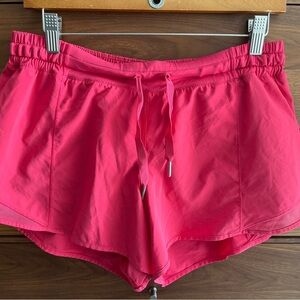 Lululemon bitty hot shorts with drawstring